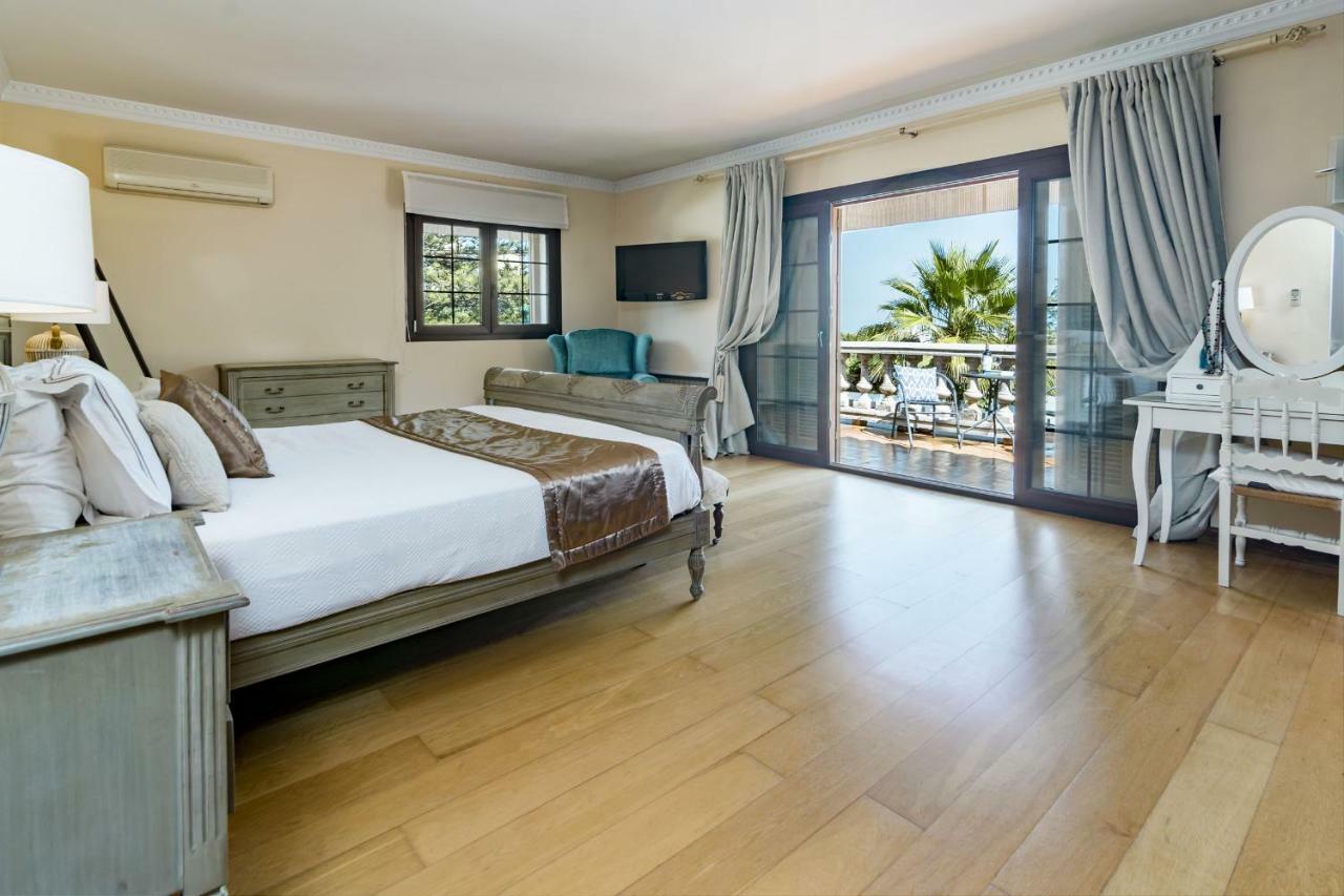 Villa Casakhan, Beautiful Luxury Villa, Марбелья Экстерьер фото